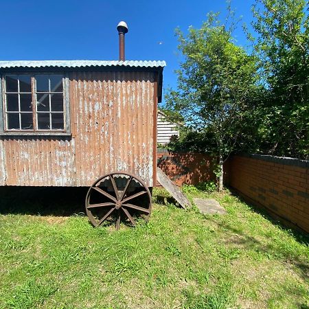 Artist'S Retreat - Old Signal Box - Private Sauna Bath Exterior foto